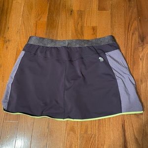 Mountain Hardware skort